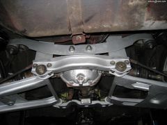 240Z rear suspension