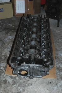 Bare S20 twin cam head