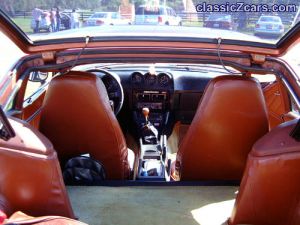 '76 280Z interior shot