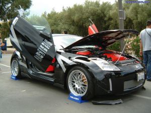 350z with scissor doors