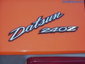 1973 240Z rear hatch emblems