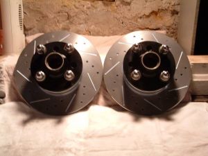 Front hubs/ rotors completed