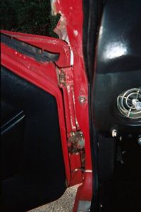 Left doorhinge