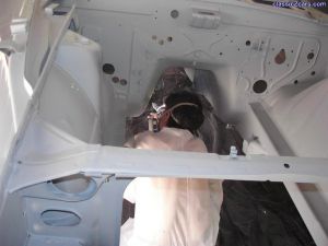 Z CAR Getting POR 15 Self Etch Primer Coat