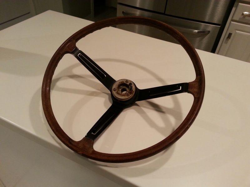 Datsun 510 SSS Steering Wheel - Japanese Nostalgic Car