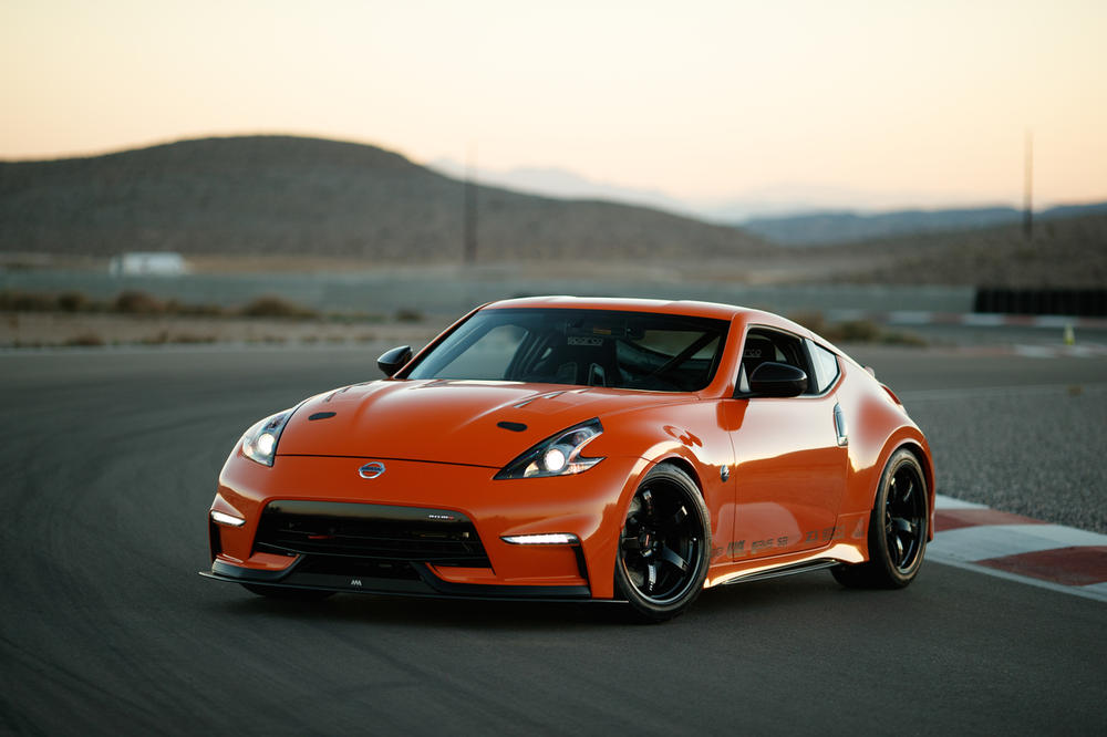 Nissan unveils 400-horsepower twin-turbo 370Z you can't buy