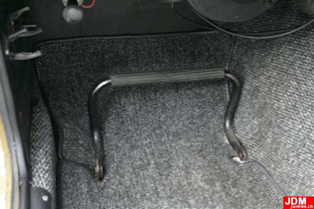 Motorfan-Z432-test-Footrest-Kopie.jpg