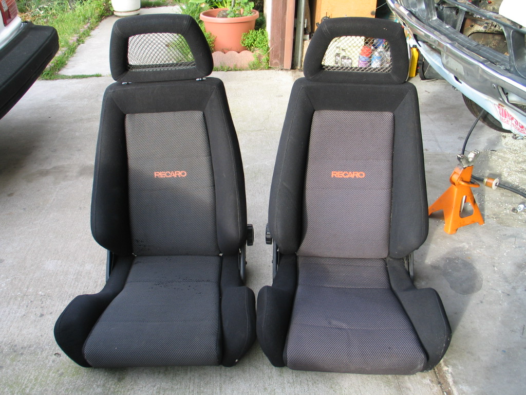 Recaro or Slyline R32 GTR Seats??? - Interior - The Classic Zcar Club