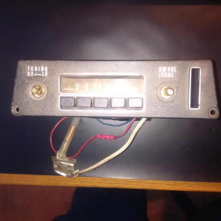 Datsun Z Radio front.jpg