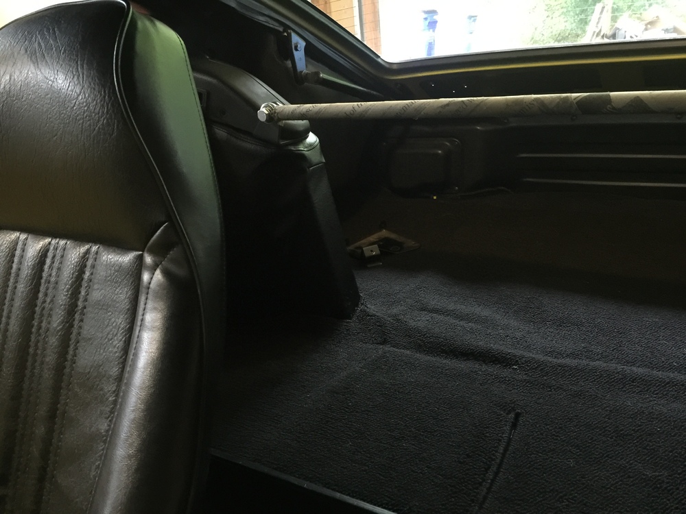 280z_interior_back.jpg