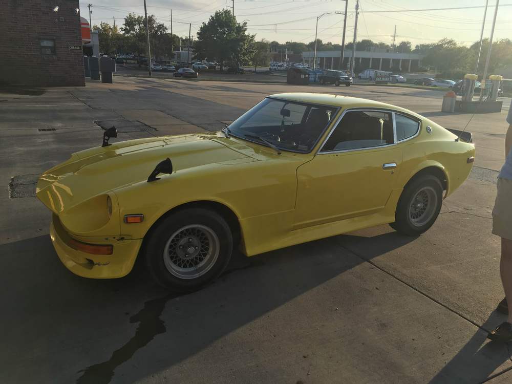 240z side.JPG