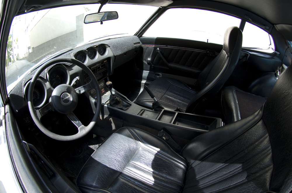 Interior 3.jpg