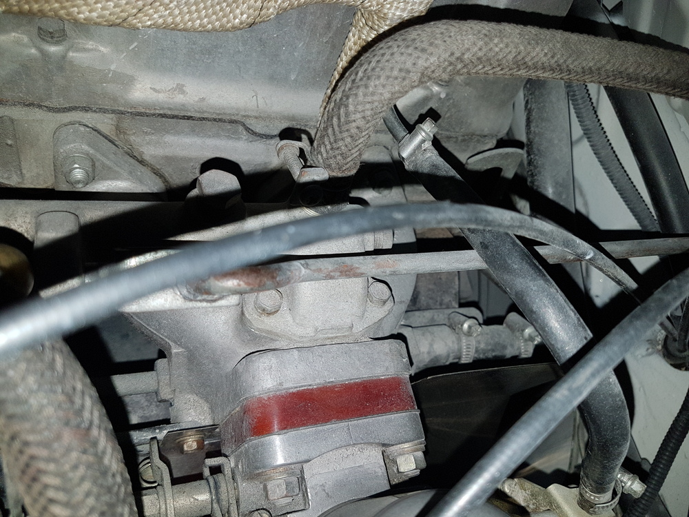 Thermostat rear carb.jpg