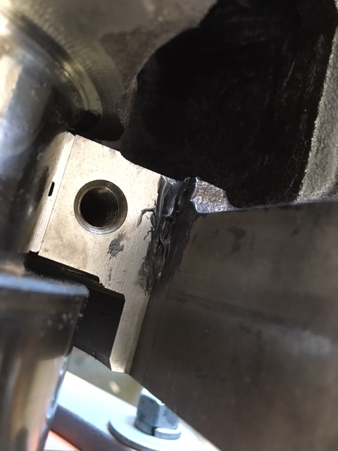 28 Sealing the rear main.JPG