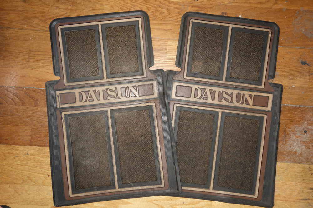 Datsun Mats.jpg