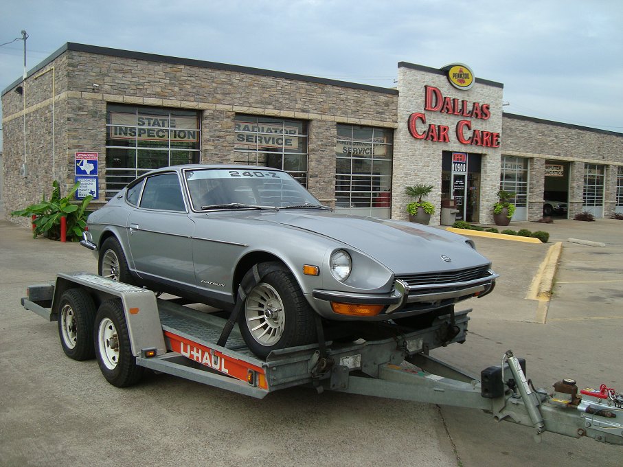 Uhaul240z01.jpg