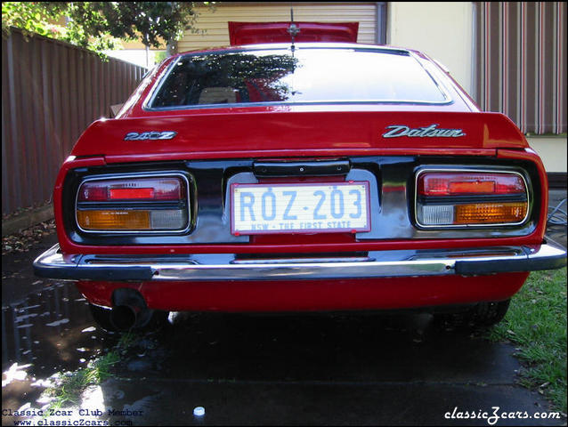 240z red 71 pic 6