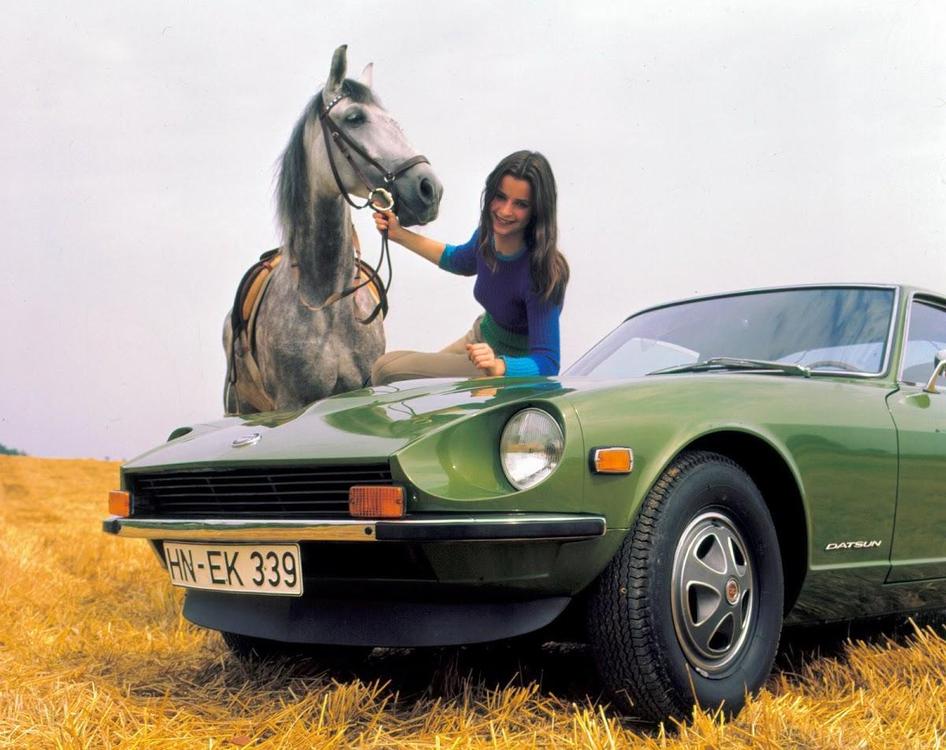 85d9fd05-1972datsun240z3.jpg