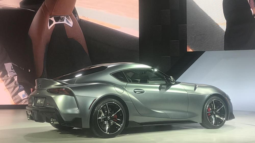 Toyota-Supra-A90-debut-Detroit-Auto-Show-05.jpg