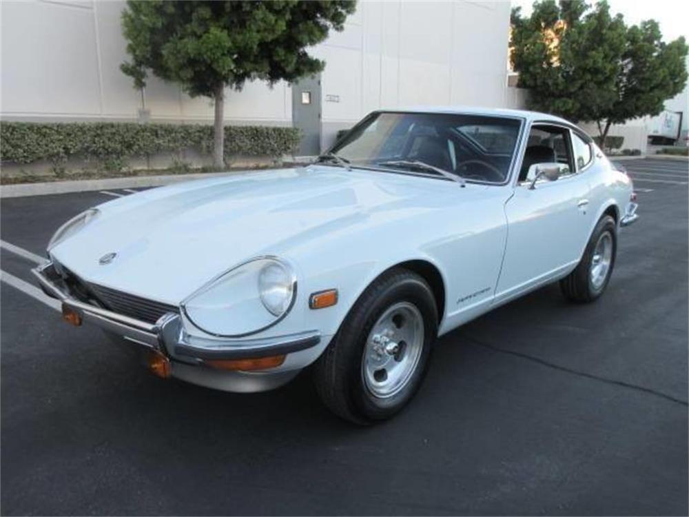 15664016-1971-datsun-240z-std.jpg