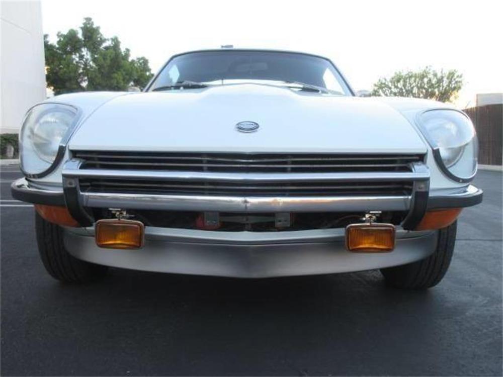 15664033-1971-datsun-240z-std.jpg