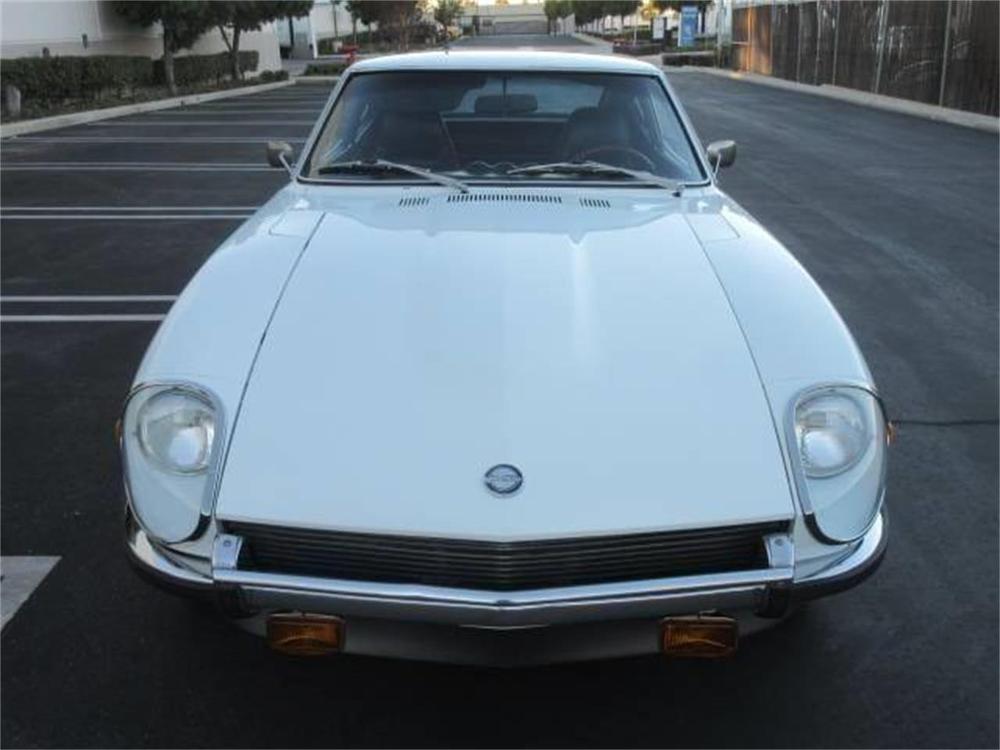 15664039-1971-datsun-240z-std.jpg