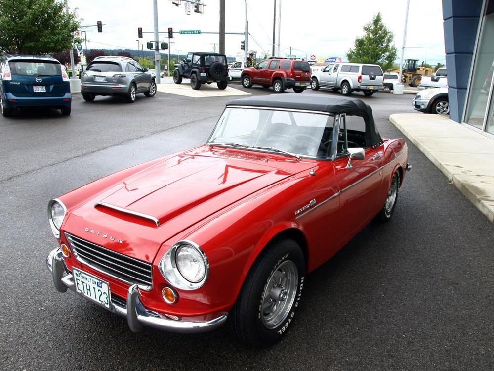 1967 Datsun 1600 Roadster 043.JPG