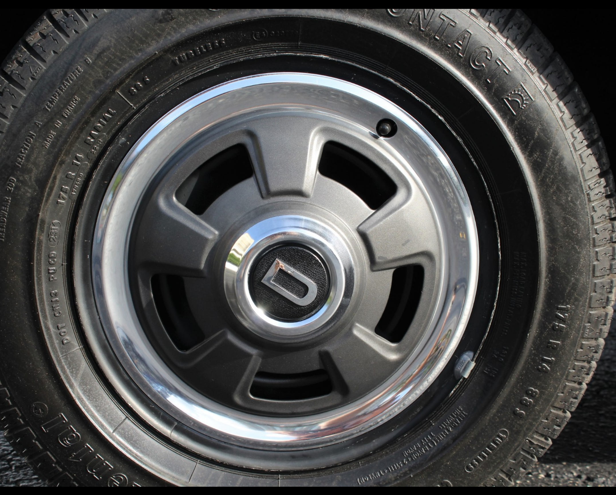 WTB Series 1 wheels and/or hubcap covers