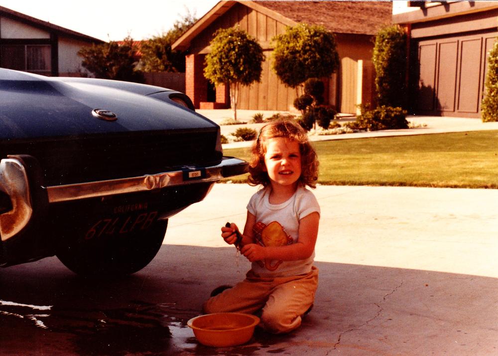 Laurie washing the Z 1982.jpg