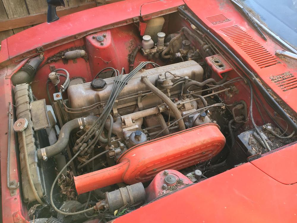 AC Engine bay.jpg