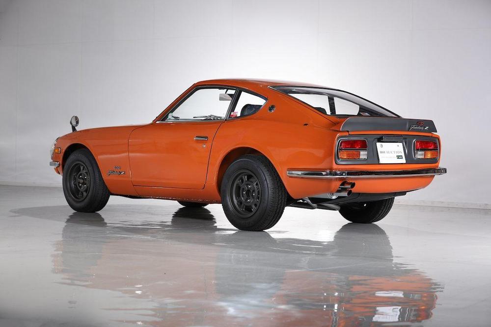 Auction_1970_Nissan_Fairlady_Z432R(03).jpg