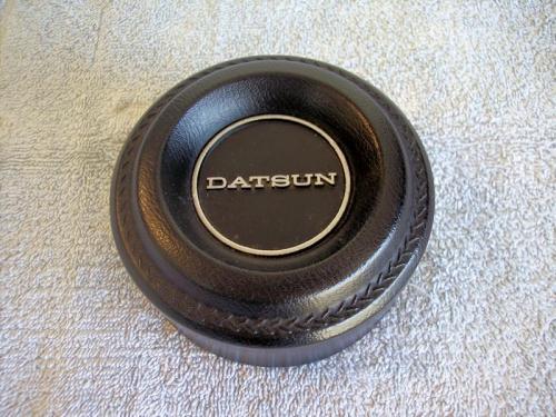 More information about "240Z Horn Pad"