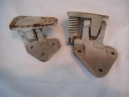 More information about "Early Datsun Z - Upper & Lower Door Hinges - Left-Hand Side"