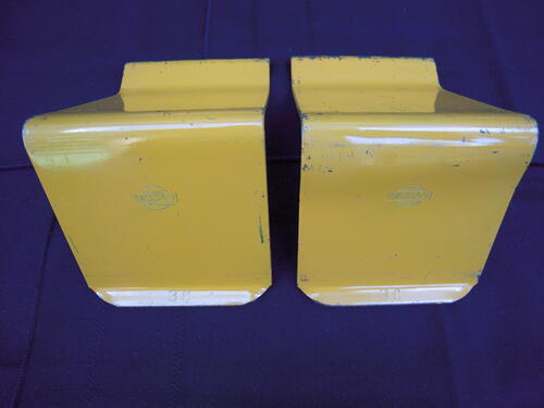 More information about "Early Datsun Z Wheel Chocks"