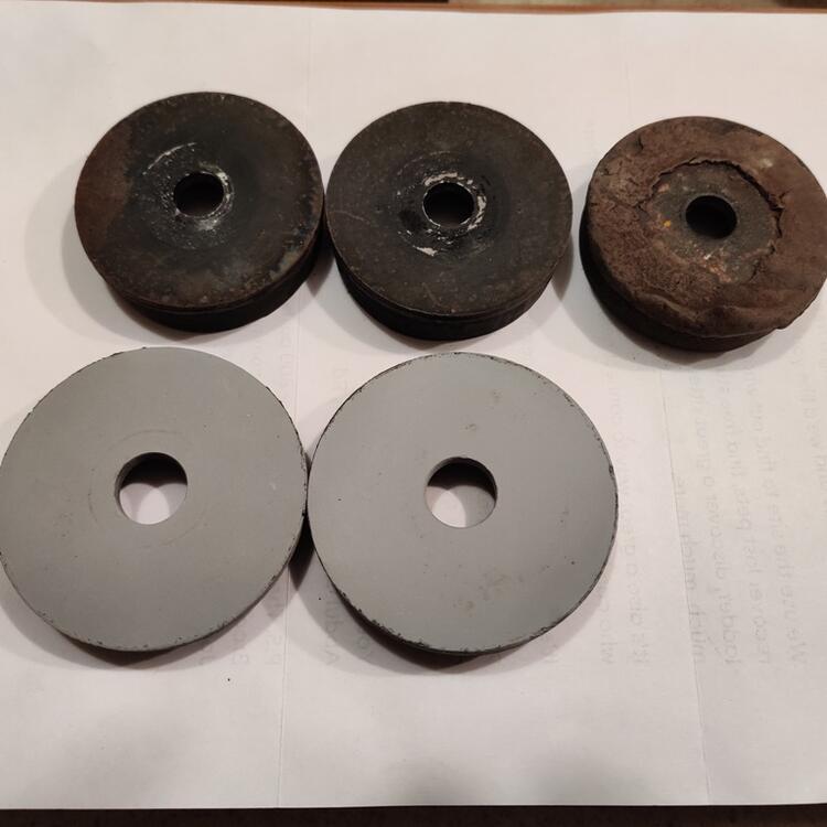 rear diff mount washers.jpg