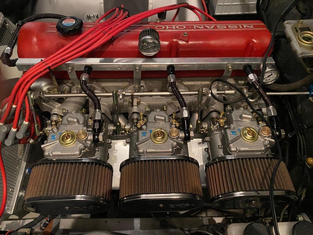 240 Z engine bay.jpg