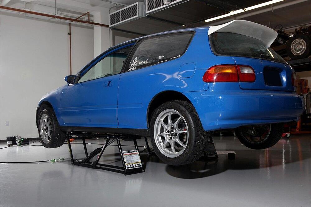 fully-lifted-quickjack-bl-3500slx-car-lift.jpg